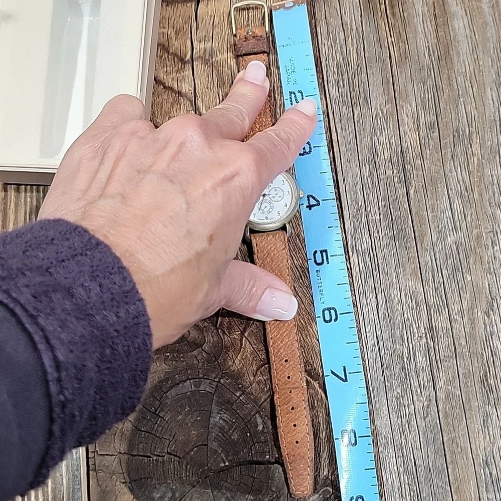 Vintage 80s Watch-it Moon Watch - Picture 3 of 8